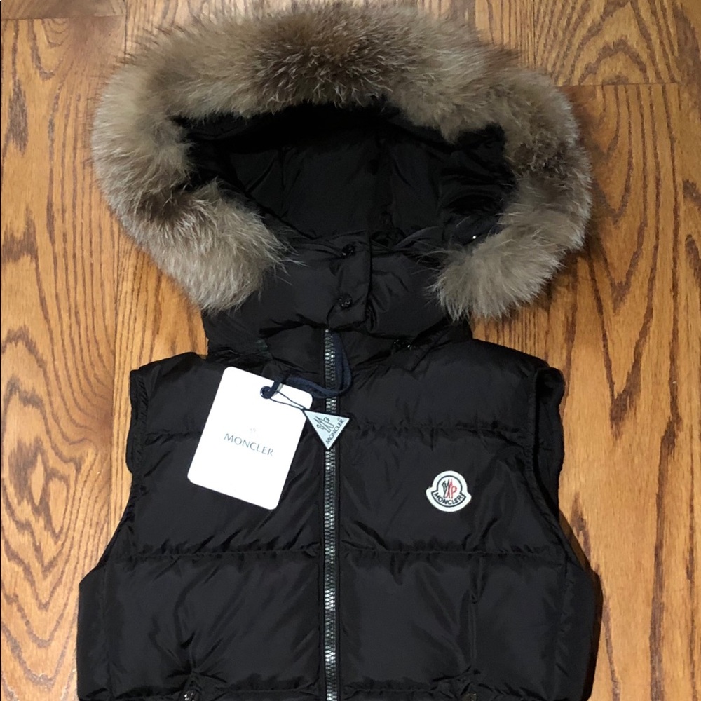 Authentic Moncler Quilted Down Fox Fur Vest Size 2